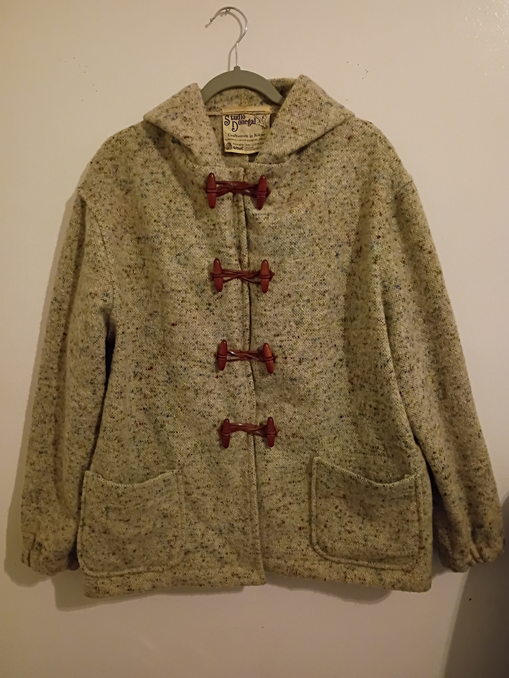 VTG Unisex Wool Hooded Toggle Coat in Oatmeal with Multicolor Specks Sz L